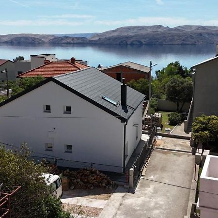 Sunshine Apartments Karlobag Bagian luar foto